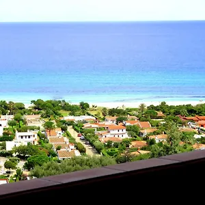 Vacation Ever, Costa Rei
